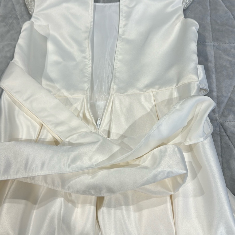 Adele Elegant White Kids Dress  size7-8 - Picture 10 of 10